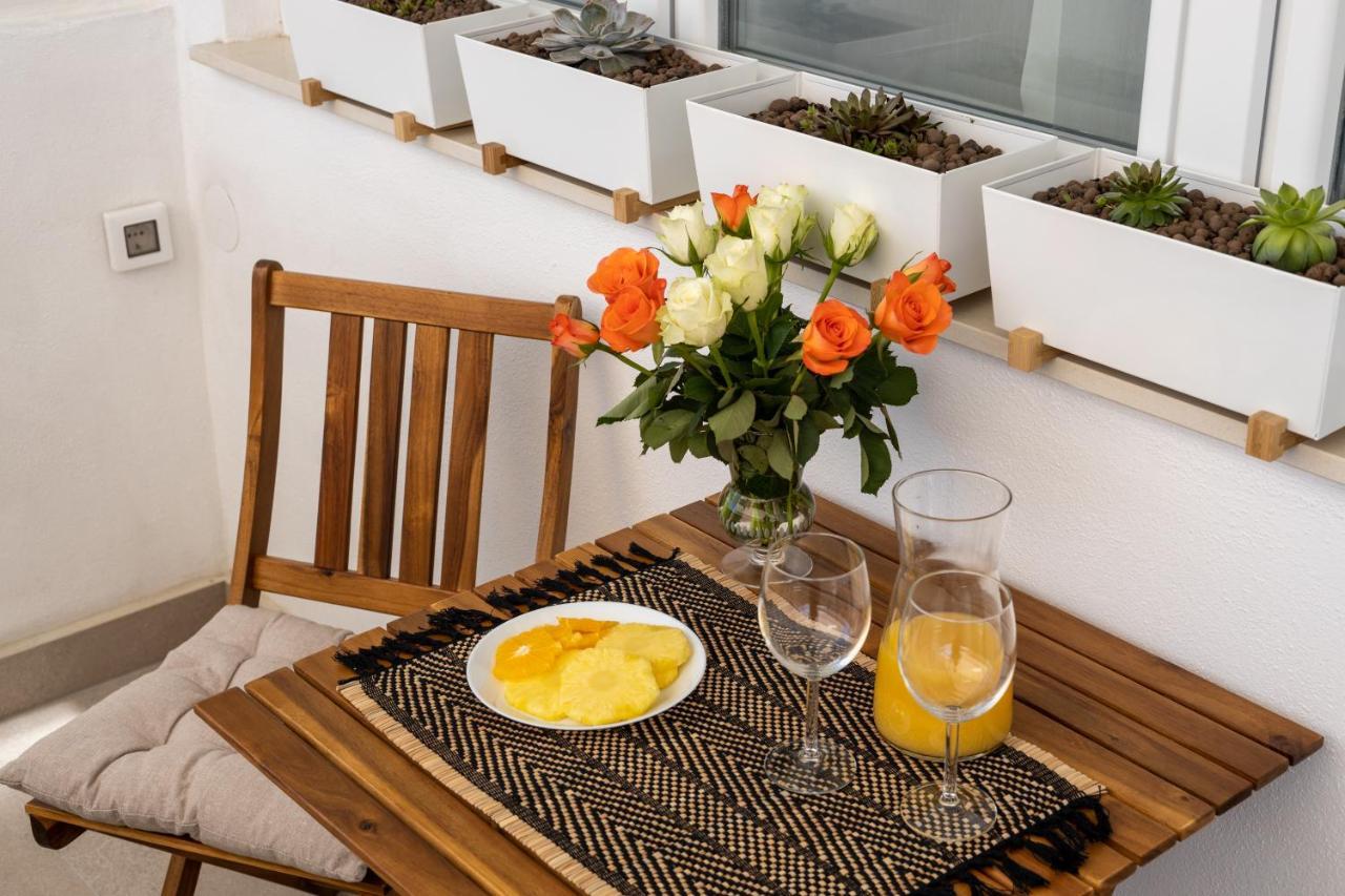 Apartment Nova 4* Dugi Rat Exterior photo